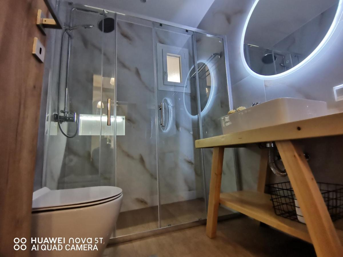 Nely'S Luxury Home Nydri  Zewnętrze zdjęcie